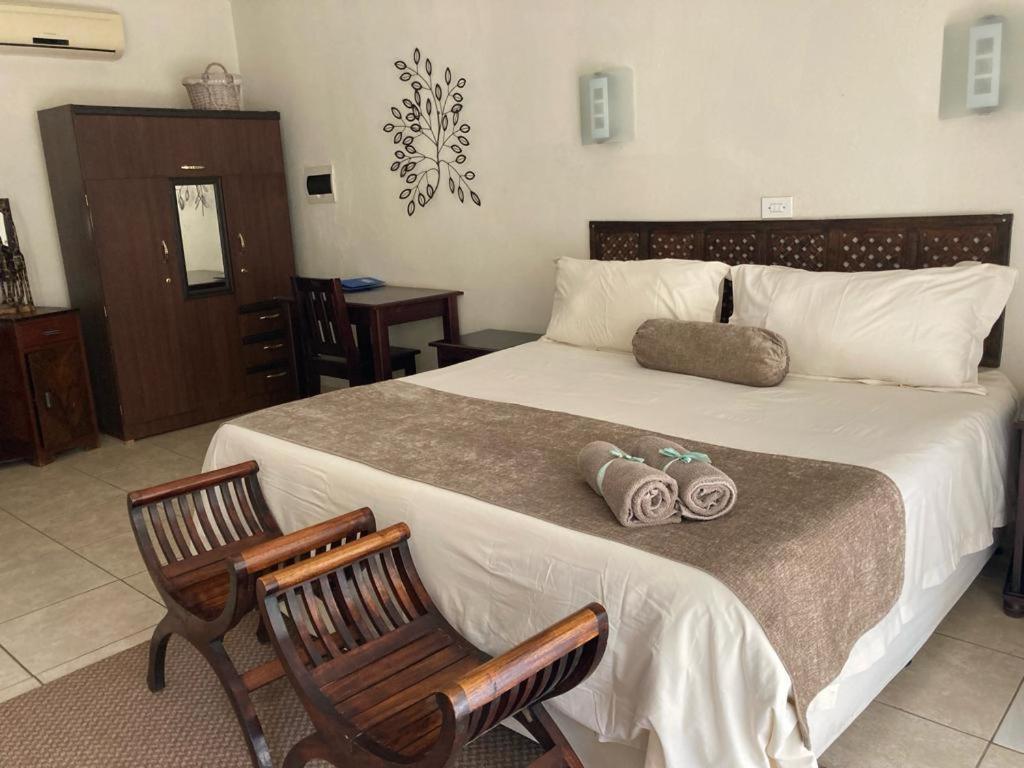 Acasia Guest Lodge Komatipoort Zewnętrze zdjęcie