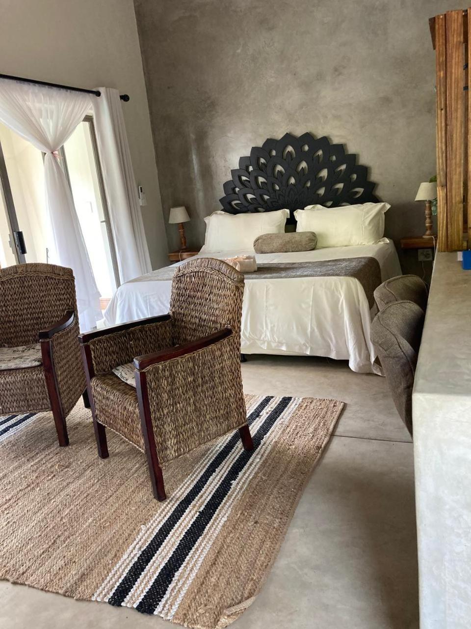 Acasia Guest Lodge Komatipoort Zewnętrze zdjęcie